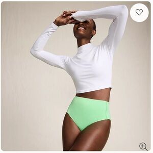 Lands’ End Women's SunShade UPF 50 Long Sleeve Cropped Rash Guard